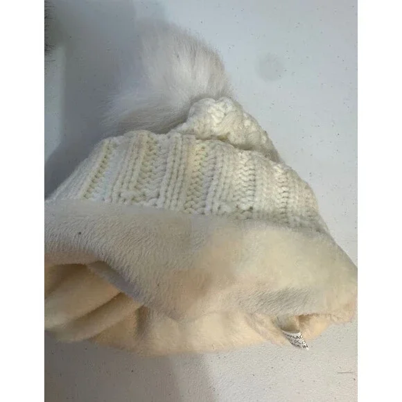 Lot of 4 Women's Winter Beanie Hats One Size - Picture 14 of 16